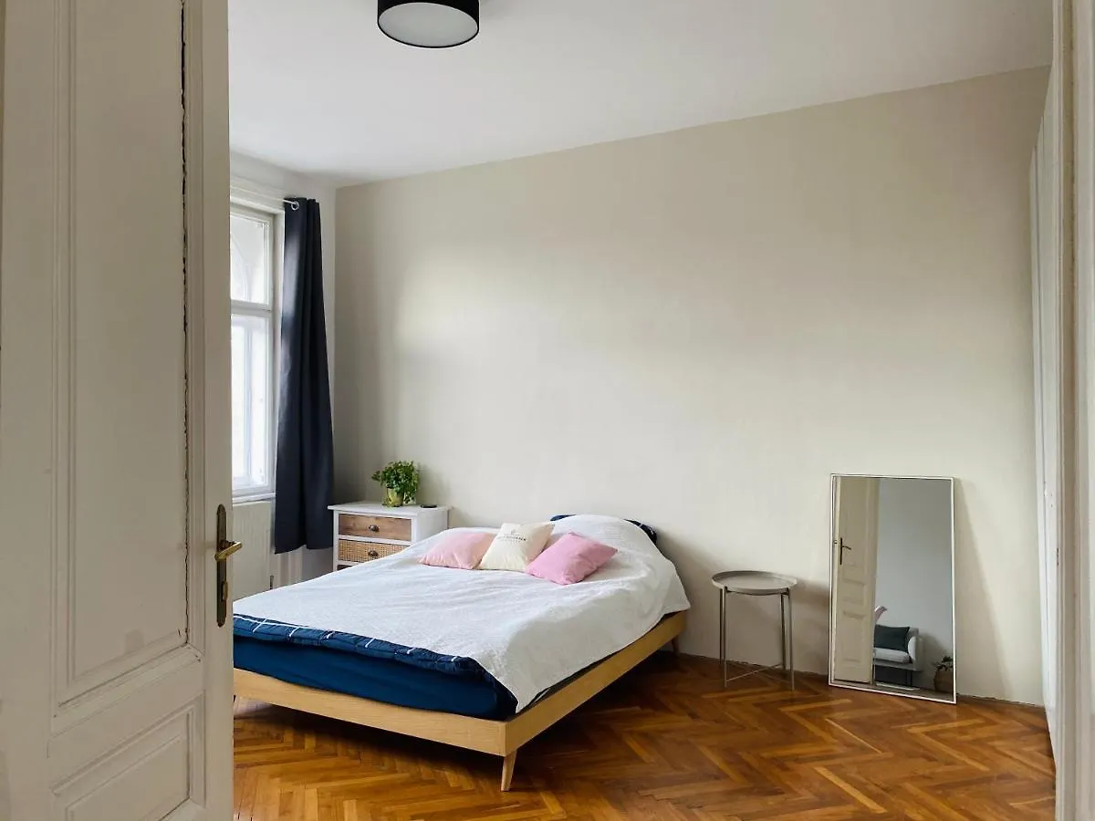 Charming Viennese Appartment Austria